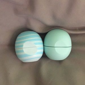 EOS bundle in peppermint and coconut milk